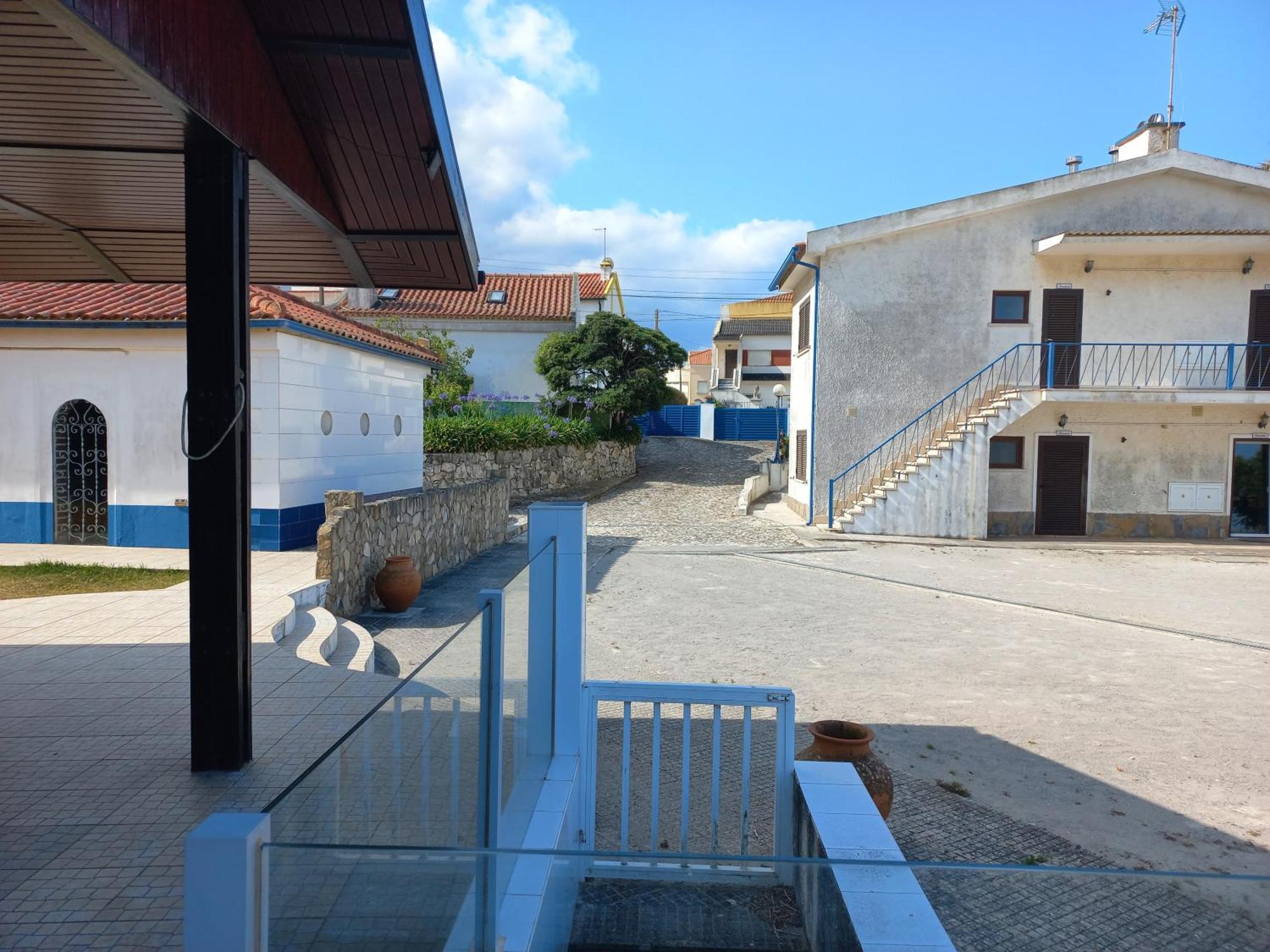 Casa Do Portao Azul - Salmonete Apartamento Atouguia Da Baleia Exterior foto